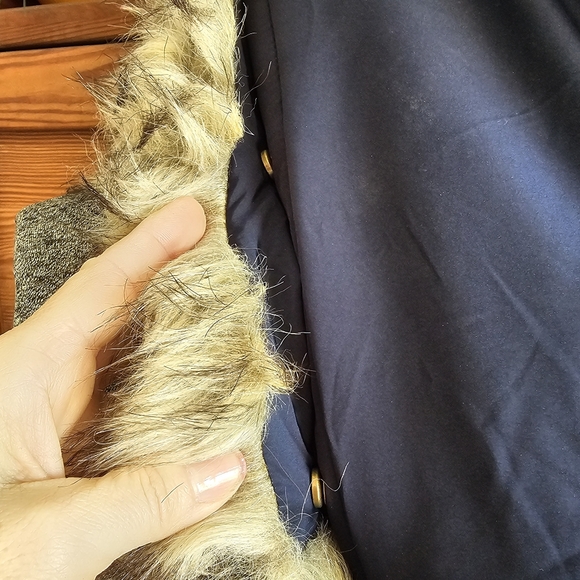 Prince & Fox Puffer Vest. - Picture 6 of 6